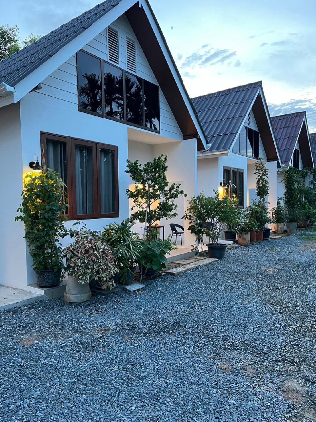 ครูหนูบ้านพัก แหลมงอบ Krunou Baanpak Trat Dış mekan fotoğraf